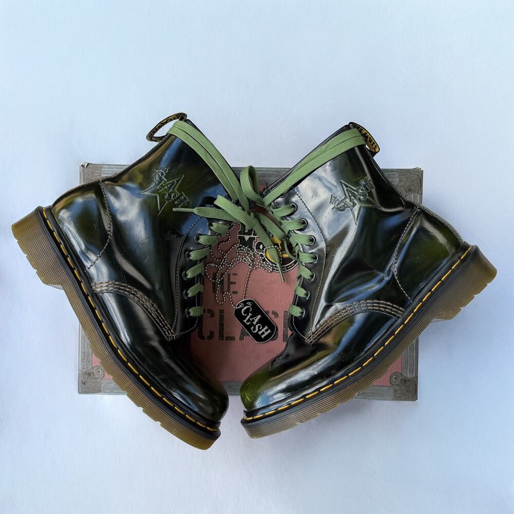 The Clash Dr Martens Arcadia Green Black Brush Rub Off Boots Dog Tags UK5/ US7